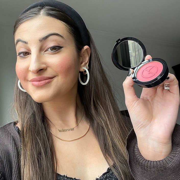 Giorgio Armani Beauty Luminous Silk Glow Blush in Mania