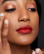 how to stop under eye concealer creasing