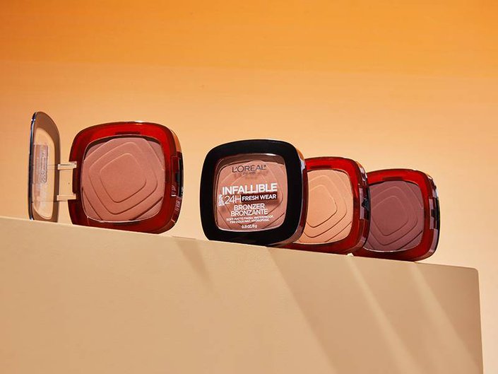 Picture of four of the L’Oréal Paris Infallible 24H Fresh Wear Soft Matte Bronzers