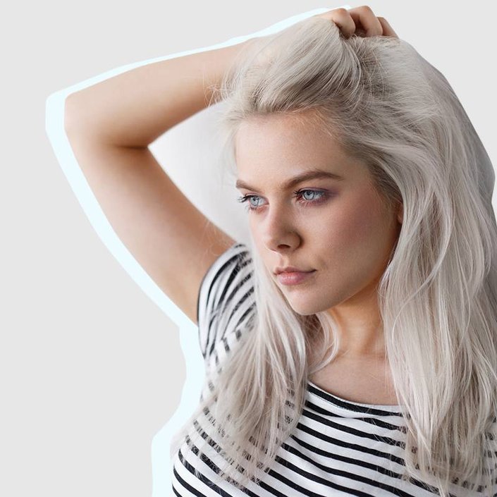 Your Step-by-Step Guide to Achieving Covetable Silver Hair