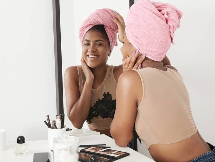 This T-Shirt Hair-Drying Hack Will Change Your Life