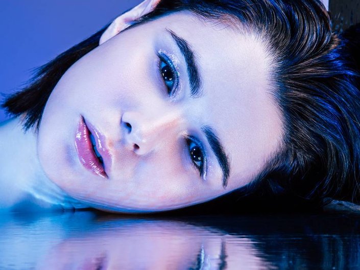 7 Best Clear Lip Glosses for Every Budget